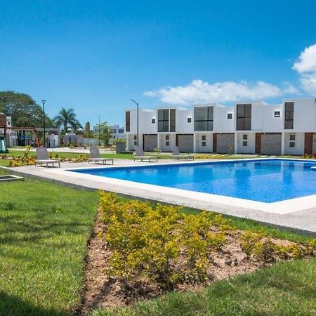 Вілла Corales Residencial Mezcales  Екстер'єр фото